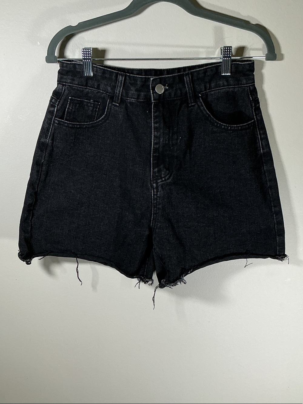 Shein Black High Rise Raw Hem Denim Shorts Size 6